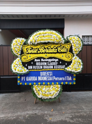 Papan Bunga Duka di Anggalomelai